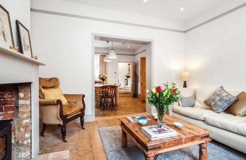 Litcham House | Cosy Cottage