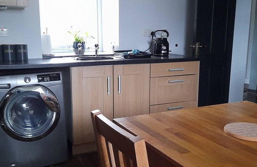 Lewis and Harris Cottage | Cosy cottage, South Lochs, Isle of Lewis