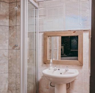 Potchefstroom Apartment | Cosy Cottages Guesthouse