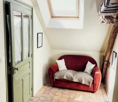 Montreal House | Cosy gite in medieval village