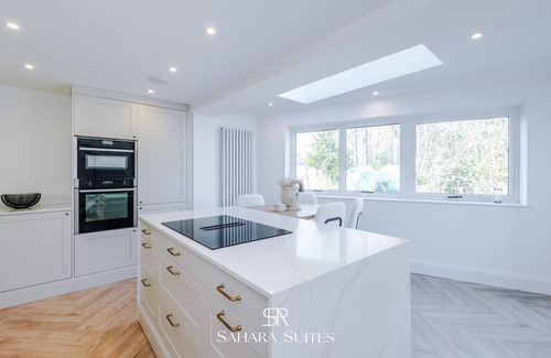 Markington House | Cosy Harrogate Cottage | Couple Retreat | Parking