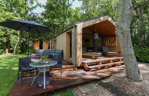 Municipality of Noord-Beveland House | Cosy holiday home with private sauna