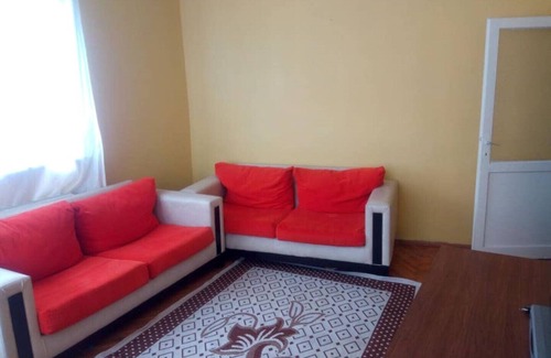 Avcilar House | Cosy home near to metrobüs , sea,lake and park