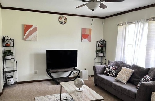 Seymour House | Cosy home nearby attractions in the Smokies