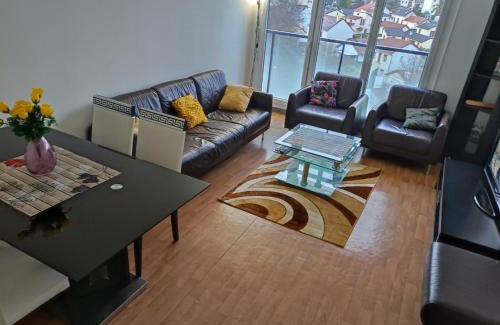 Villejuif Apartment | Cosy Home Paris