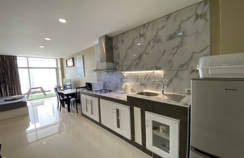 Nong Thale Condo | Cosy Krabi Condo Clean Modern Accommodation close to the beach