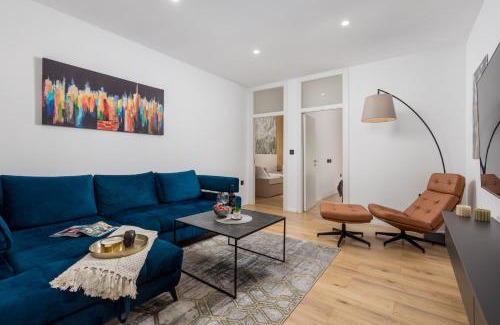 Rijeka Apartment | Cosy&Lux on main square, Korzo Rijeka