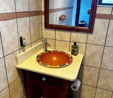 Tugela Mouth Apartment | Cosy one bedroom garden cottage