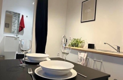 Strasbourg Apartment | COSY RENT Appartment Strasbourg station Tv, Wifi