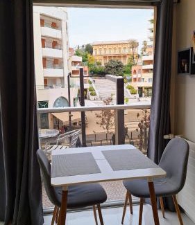 Les Baumettes Apartment | Cosy Studio 200 m from Nice Beach & Promenade des Anglais