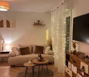 Krutenau Apartment | Cosy Studio Centre Strasbourg