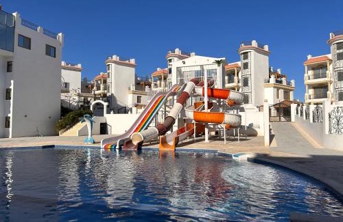Ras Nasrani Apartment | Cosy Studio on the First Floor with lovely Terrace and Personal Garden Area, Pool View and Free Beach Access in Sharm Hills Resort