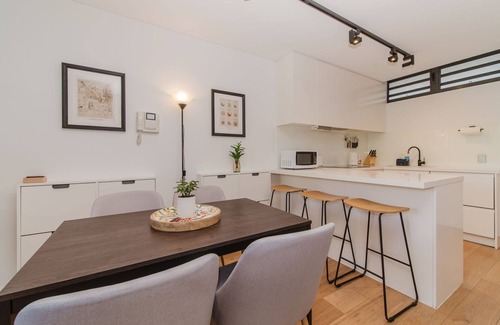 Ultimo Apartment | Cosy Urban Escape near Sydneys Top Attractions