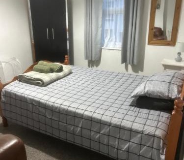 Cleator Moor Apartment | CosyFlat2 Base for C2C Western Lakes Sellafield Contractors