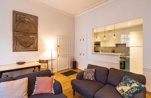 Amboise Apartment | Coté Remparts