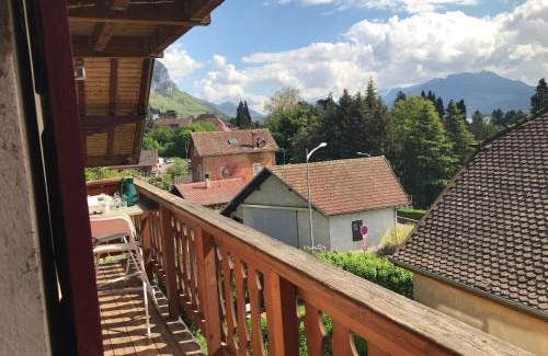 Veyrier-du-Lac Apartment | COTES ET LAC - Charme, Parking, Proche Lac et Randonnée