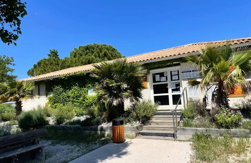 Sigean House | COTTAGE 3 BEDROOMS - with air conditioning sleeps 6
