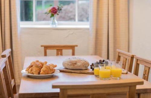 Braithwaite Apartment | Cottage 3 Old Farmhouse Mews