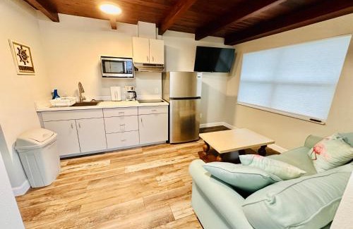 Tavares House | Cottage 32, Flamingo Bungalow - Dora Canal Court - a downtown, waterfront community