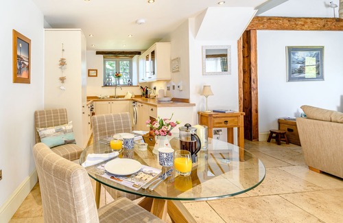 Fylingdales Cottage | COTTAGE ANTON, pet friendly, character holiday cottage in Ravenscar