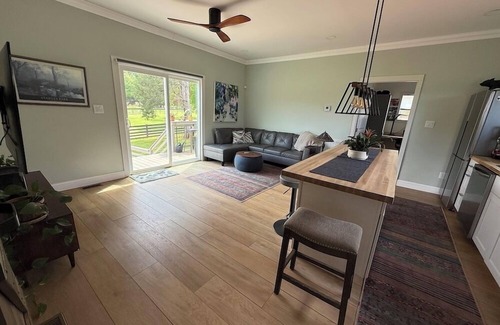 Boiling Springs House | Cottage at Changing Hearts Farm Sanctuary