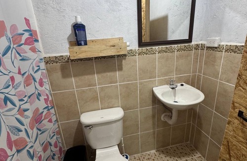 Antigua Guatemala Cabin | COTTAGE CALLE REAL 5 minutes from downtown!