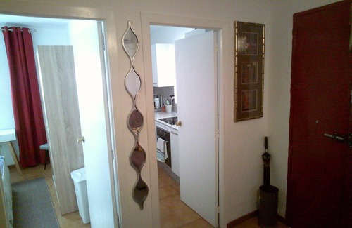Olvera House | Cottage Charm with All the Comforts of Home—AirCon & WiFi Included!