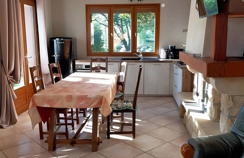 Rentieres Cottage | Cottage 'De La Fermette Aubepines' with Shared Pool, Private Terrace and Wi-Fi