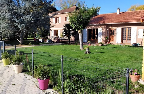 Rentieres Cottage | Cottage 'De La Fermette Aubepines' with Shared Pool, Private Terrace and Wi-Fi