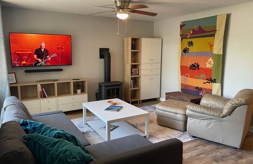 Holiday Hills Cottage | Cottage Duplex near Traverse City