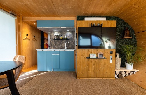 Sainte-Croix-aux-Mines Cottage | Cottage-Private Bathroom-Little Coccinelle 4p