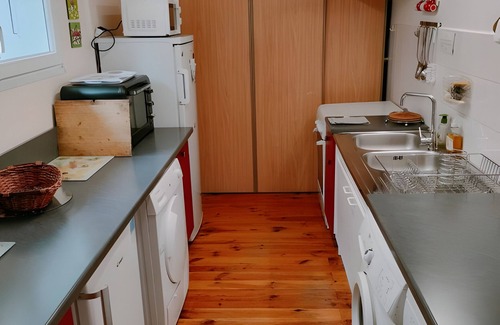 Abries Cottage | Cottage 'Gite Notre Désir' with Mountain View, Private Terrace and Wi-Fi