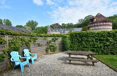 Le Bourg-Dun House | Cottage in Flainville near Norman Coastline