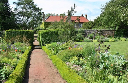 Carlton-in-Cleveland Cottage | Cottage in North York Moors near Manor House