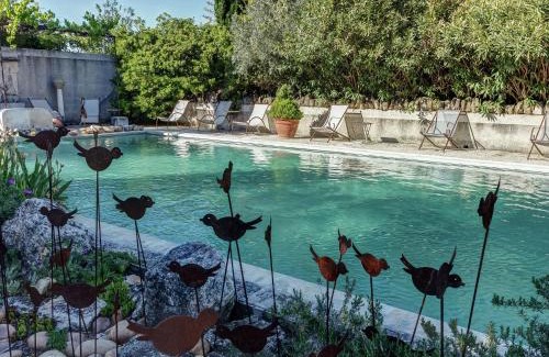 Oppede House | Cottage in Oppède with Poolside Bliss