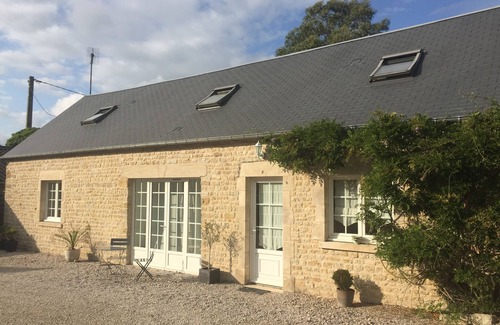 Sainte-Mere-Eglise House | Cottage in Sainte Mère Eglise completely renovated quiet and close to the sea