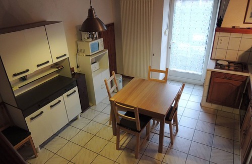 Faymont Cottage | Cottage in the heart of a beautiful small village