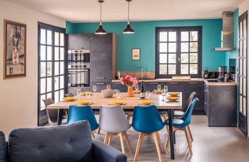 Cairanne Villa | Cottage in the vineyard with view of Mont Ventoux