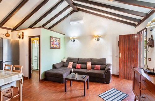 Teror House | Cottage “La Finca de Teror” with Terrace, Mountain Views & Garden