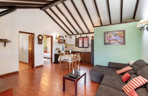 Teror House | Cottage “La Finca de Teror” with Terrace, Mountain Views & Garden