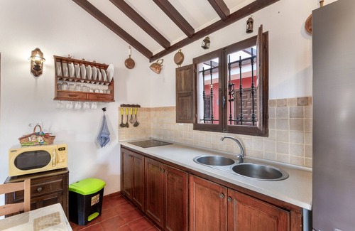 Teror House | Cottage “La Finca de Teror” with Terrace, Mountain Views & Garden