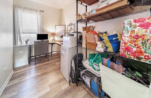 Cuyahoga Falls House | Cottage Living in Cuyahoga Falls: 3 bed, 2 bath w 2 porches, Smart TVs