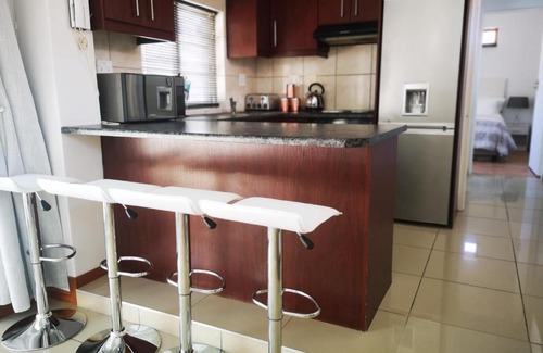 Milnerton Apartment | Cottage on Norwood