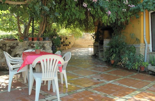 Moron de la Frontera Cottage | Cottage with family pool and children's pool