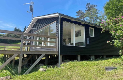 Sandkaas House | Cottage with a View- 5 min. from beach