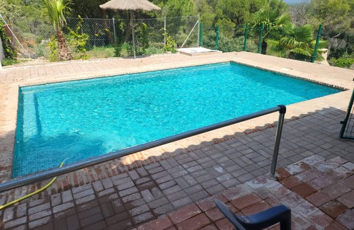 San Martin de Valdeiglesias House | Country House 'Casira San Martín' with Lake Views, Private Pool and Wi-Fi