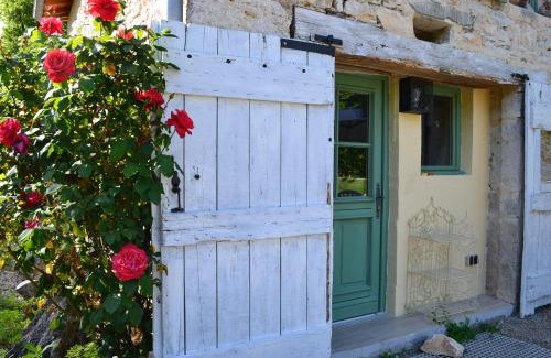Cayriech House | Couanac gîte familial à la campagne avec piscine