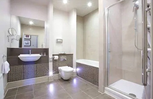 Coulsdon East Hotel | Coulsdon Manor Hotel and Golf Club