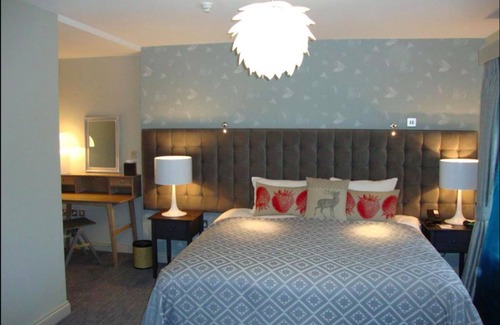Coulsdon East Hotel | Coulsdon Manor Hotel and Golf Club