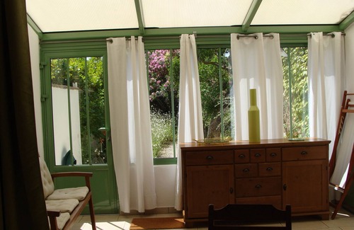 Saint-Saturnin-les-Avignon Cottage | Country Cottage /Gite - Saint Saturnin les Avignons